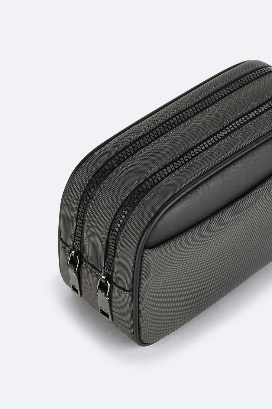 Antrasit El Çantası