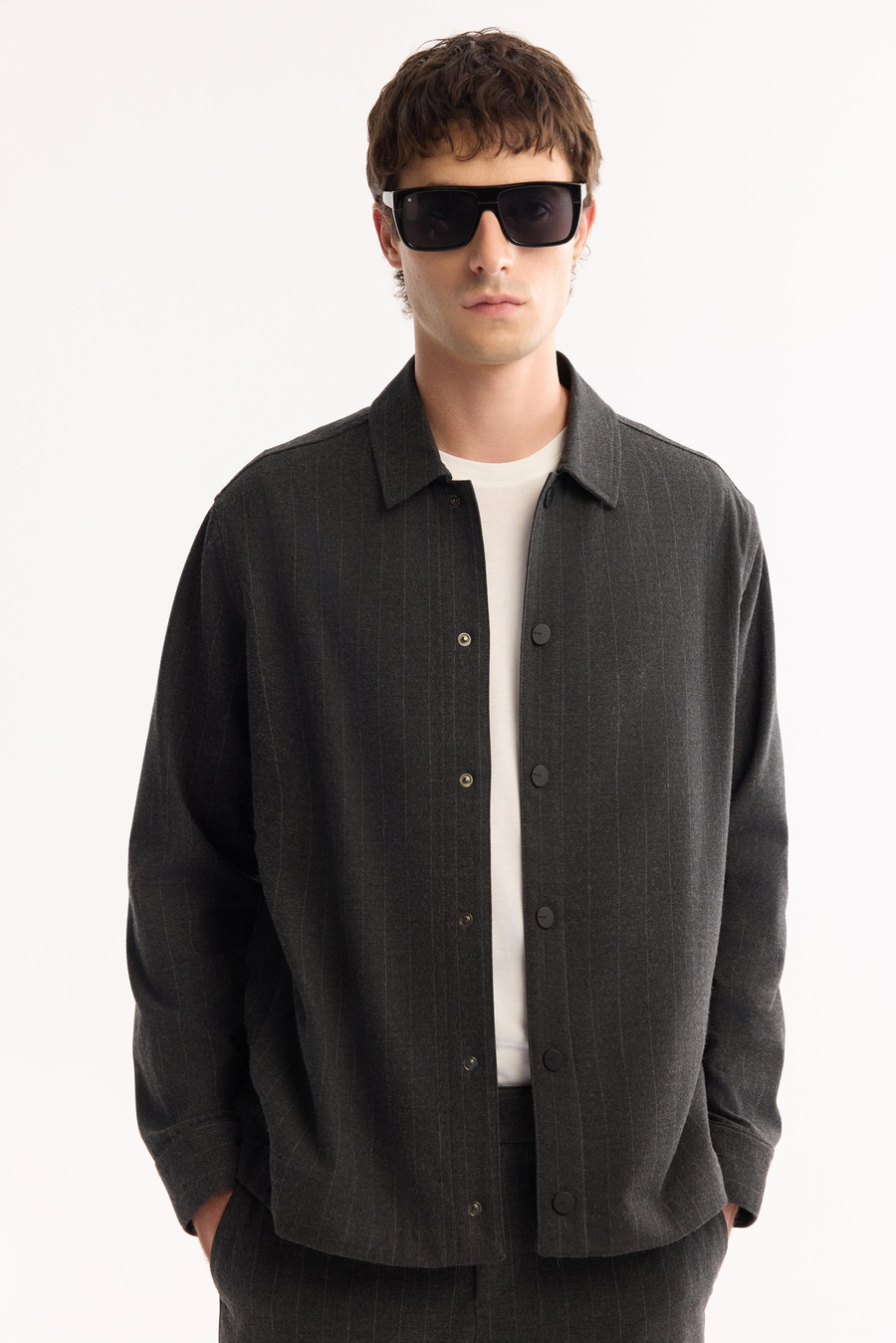 Antrasit Klasik Yaka Flanel Desen Çıtçıt Detaylı Comfort Fit Gömlek Ceket