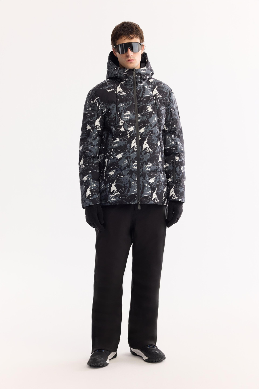 Antrasit-Siyah Desenli Elyaf Dolum Kayak Montu