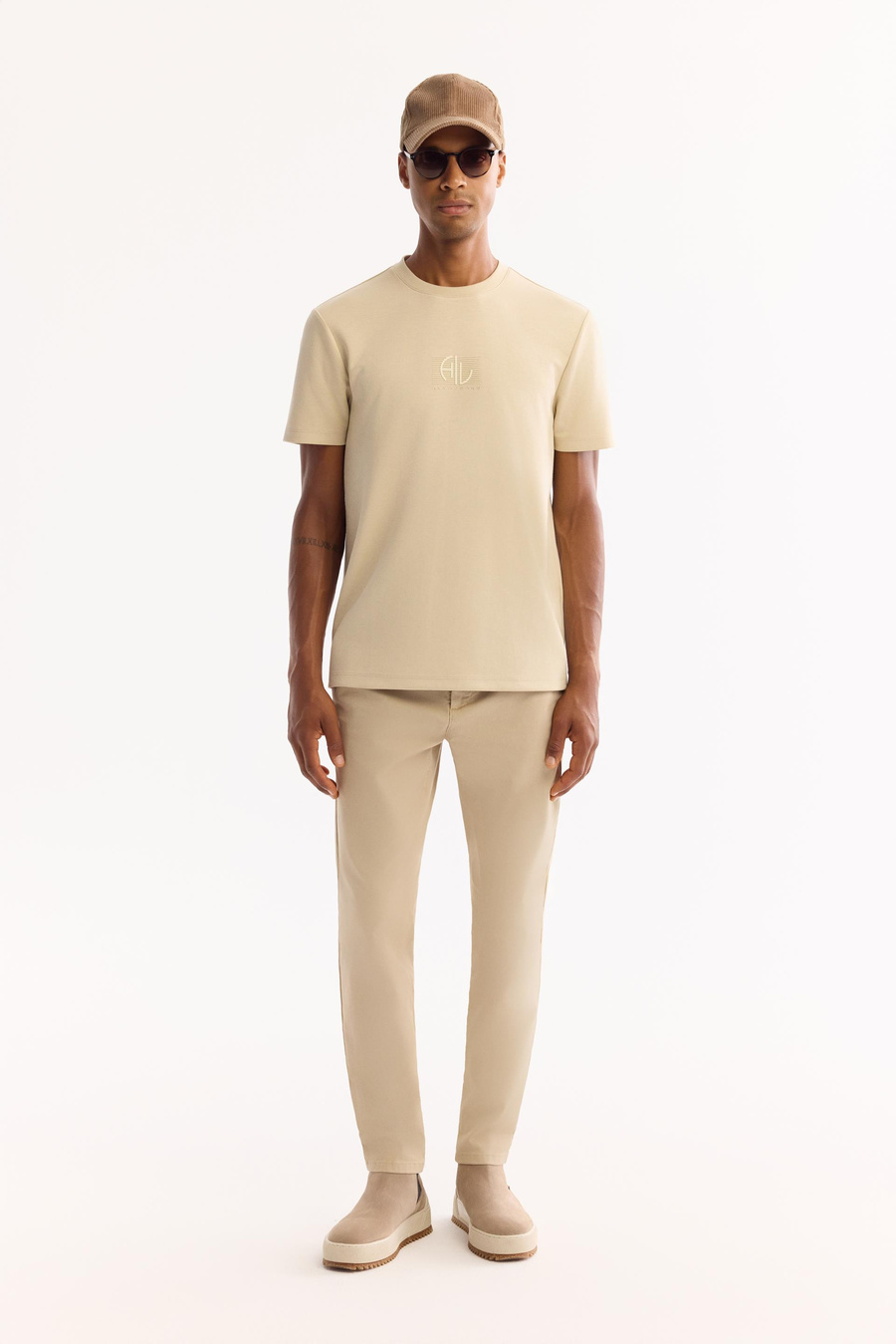 Bej Bisiklet Yaka Enjeksiyon Baskılı İnterlok T-Shirt