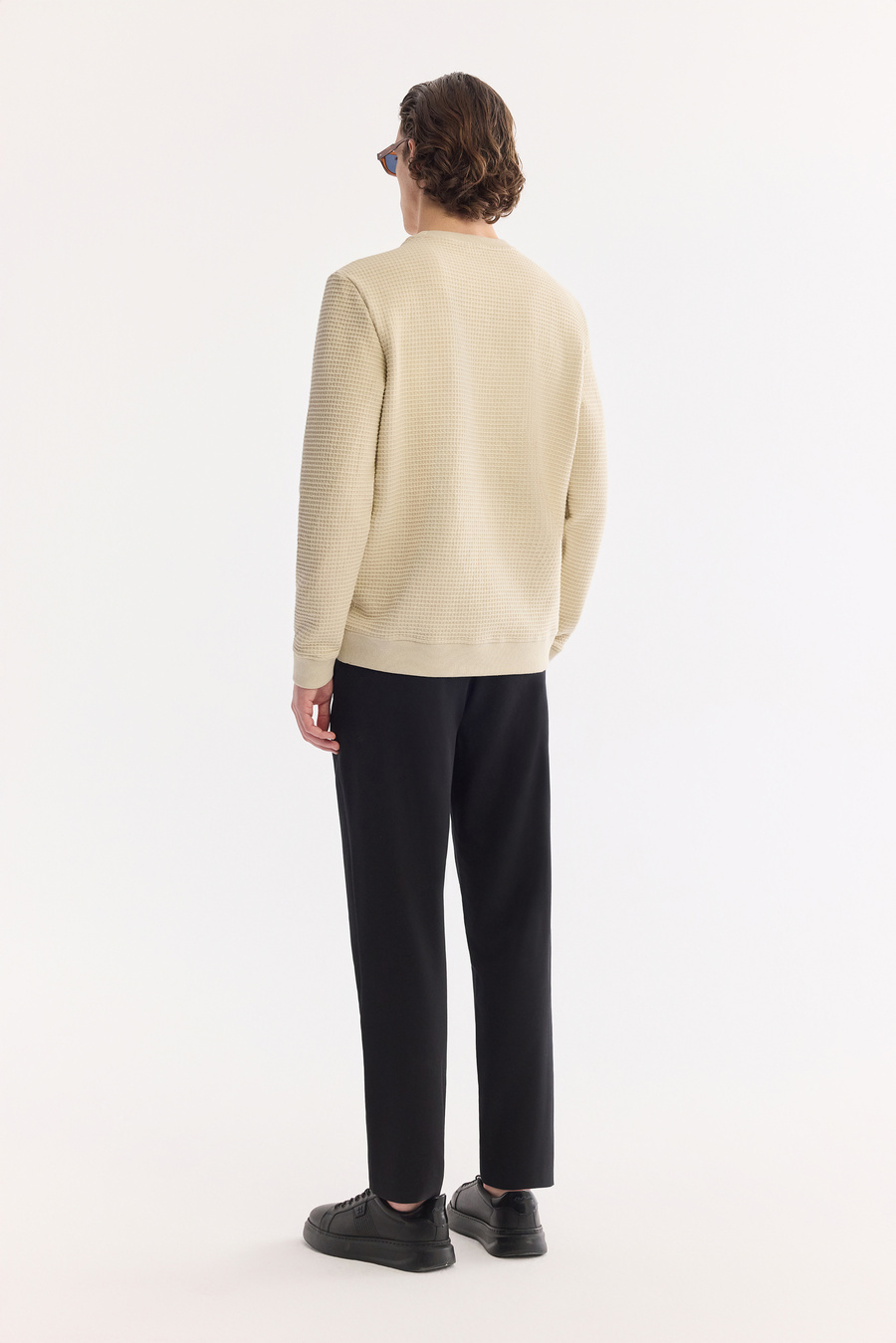 Bej Bisiklet Yaka Pamuklu Kolay Ütülenen Sweatshirt