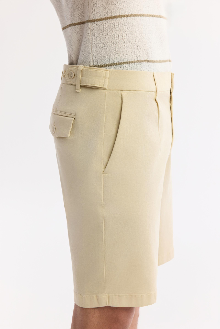 Bej Klasik Bel Apolet Detaylı Selge Relaxed Fit Şort
