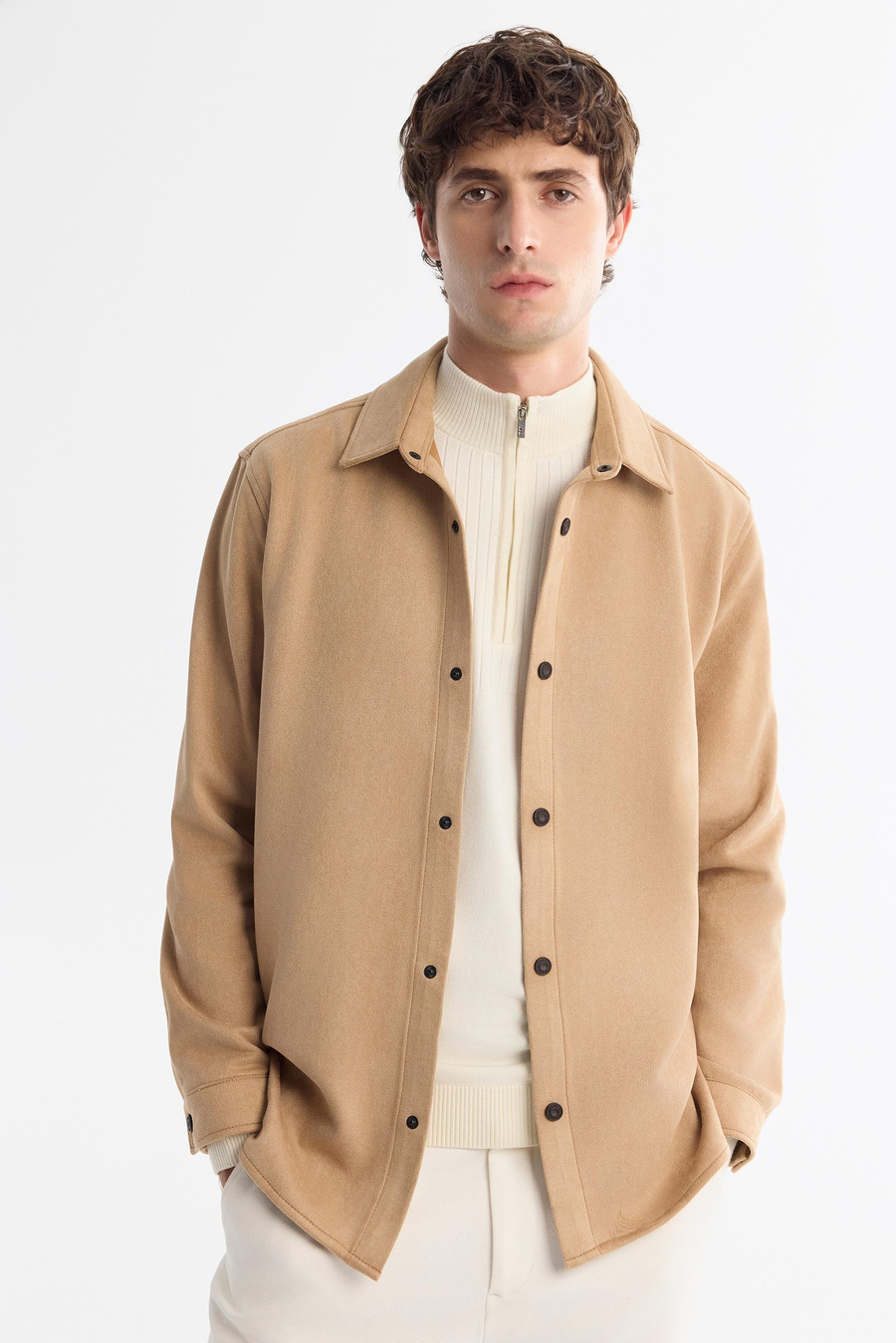 Bej Klasik Yaka Süet Deri Görünümlü Gömlek Mont