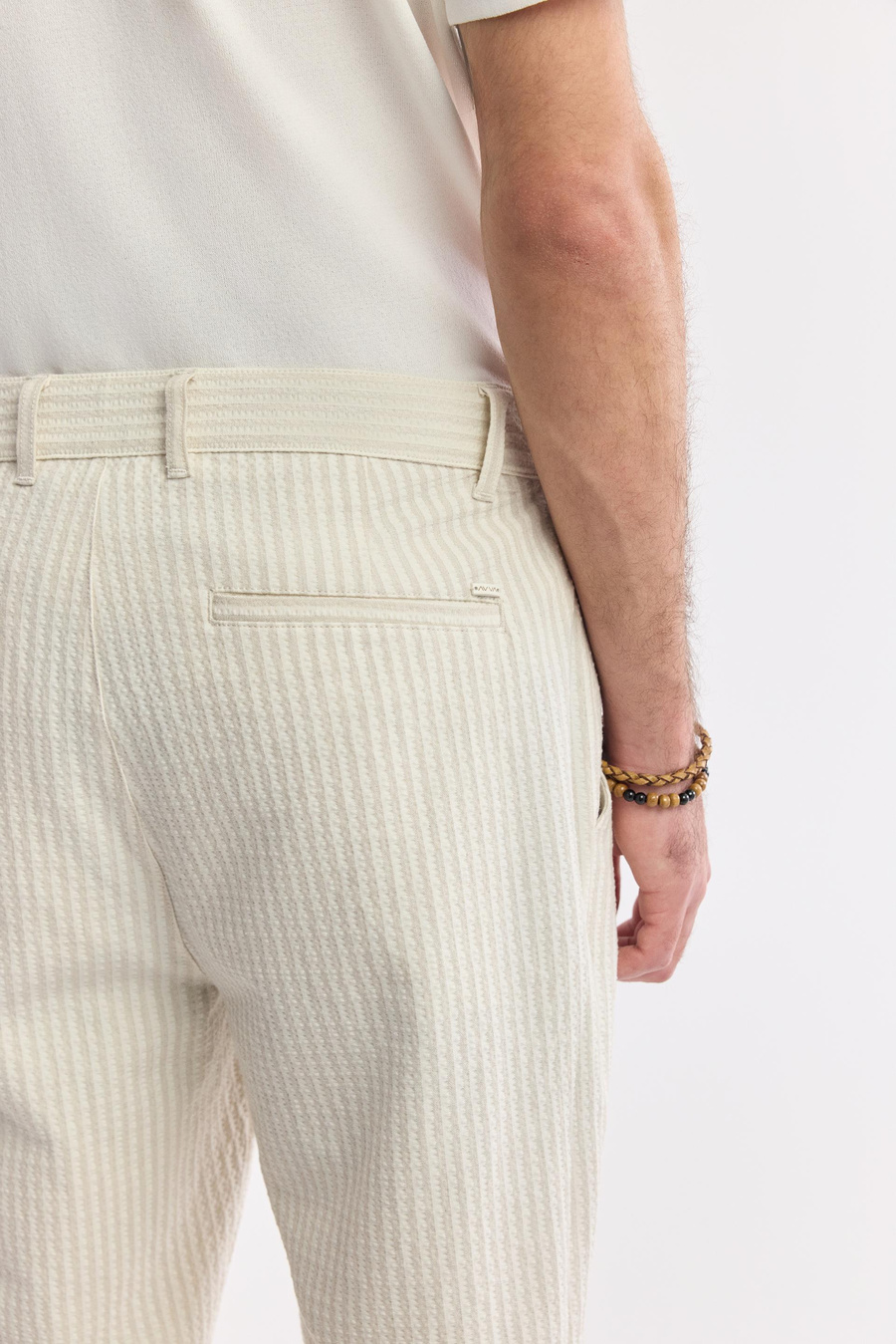 Bej Klasilk Bel Gofre Çizgili Perintos Relaxed Fit Pantolon