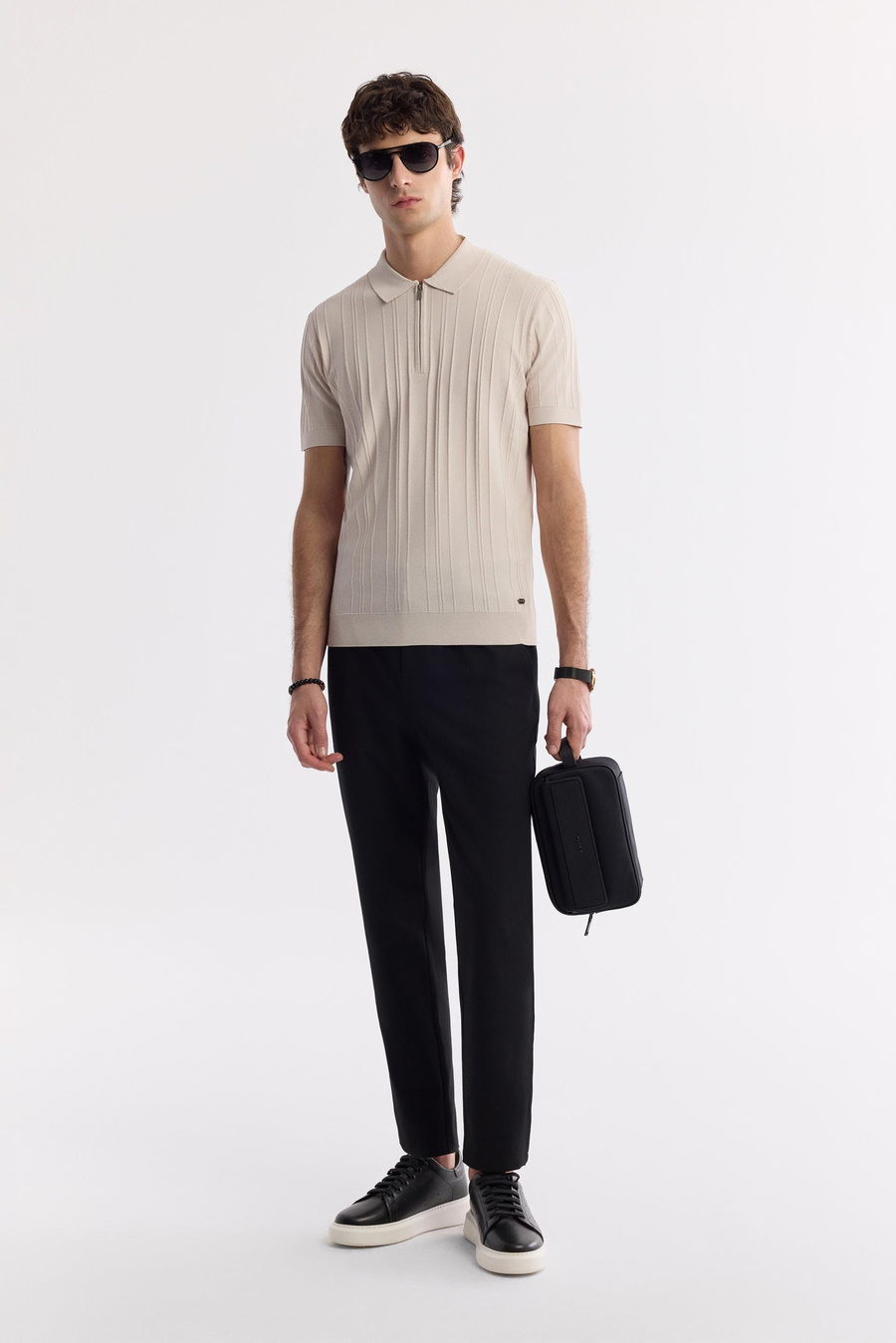 Bej Polo Yaka Fermuarlı Fitil Örgü Detaylı Rayon Triko T-shirt