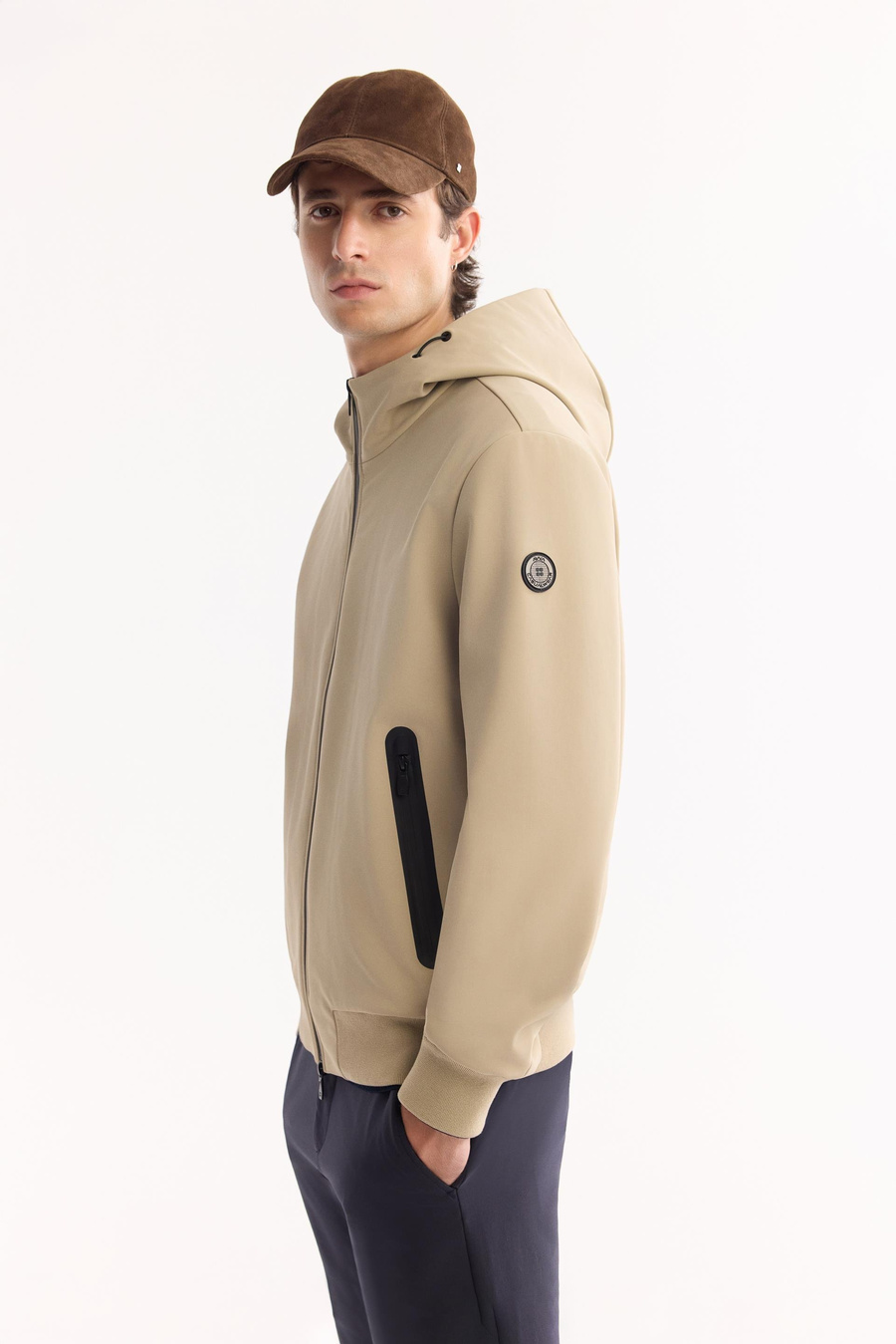 Bej Softshell Ribana Detaylı İnce Mont