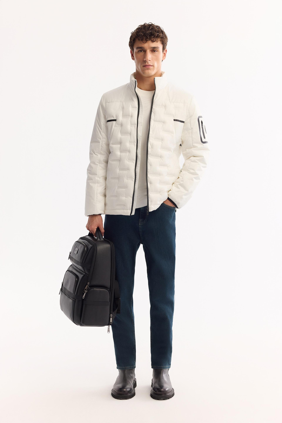 Beyaz Şişme Rüzgar Geçirmez Hafif Mont