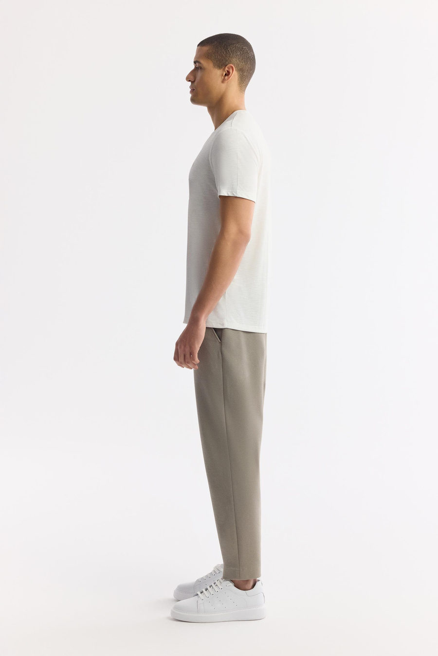 Beyaz Soft Touch Bisiklet Yaka T-Shirt