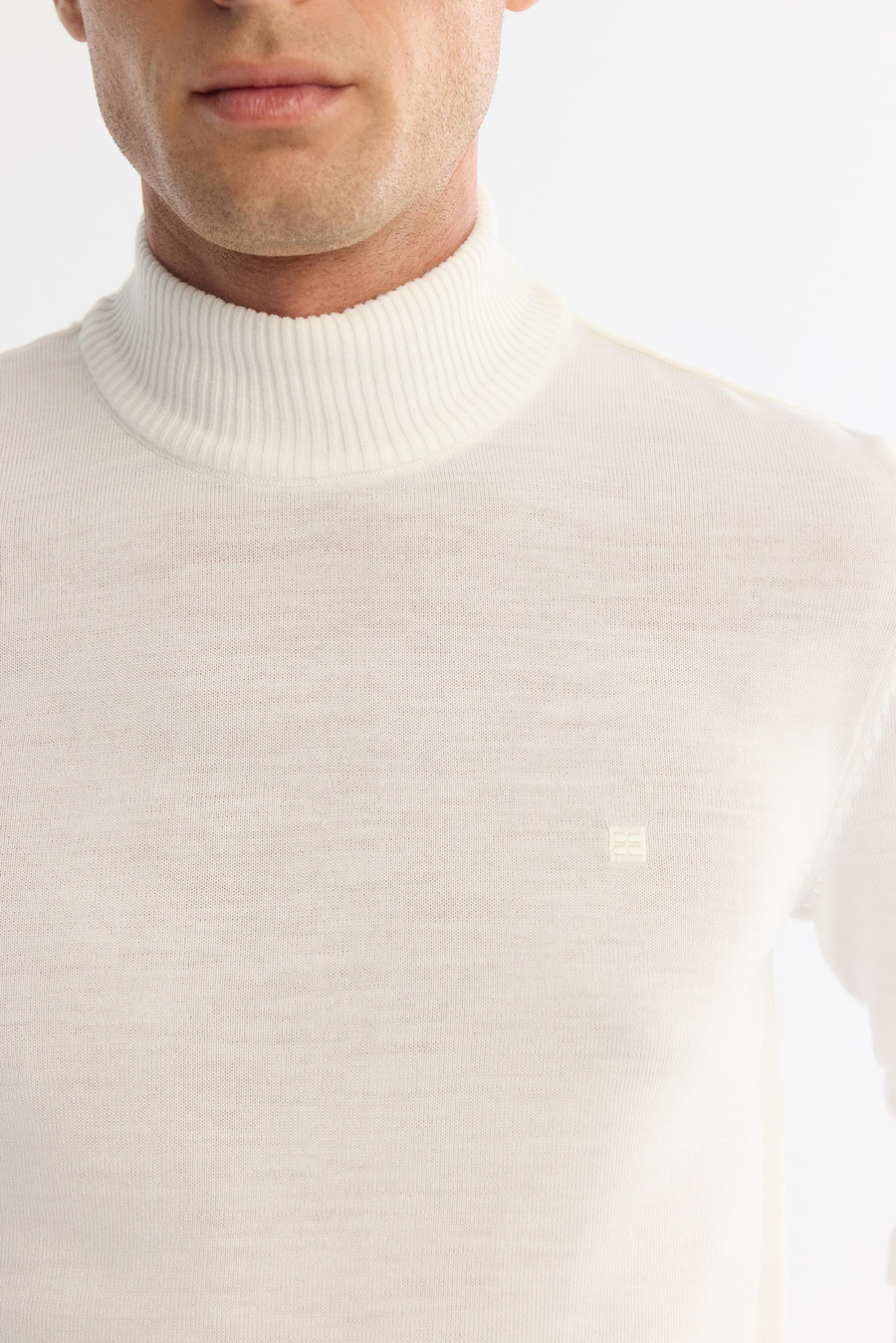 White Unisex Jumper