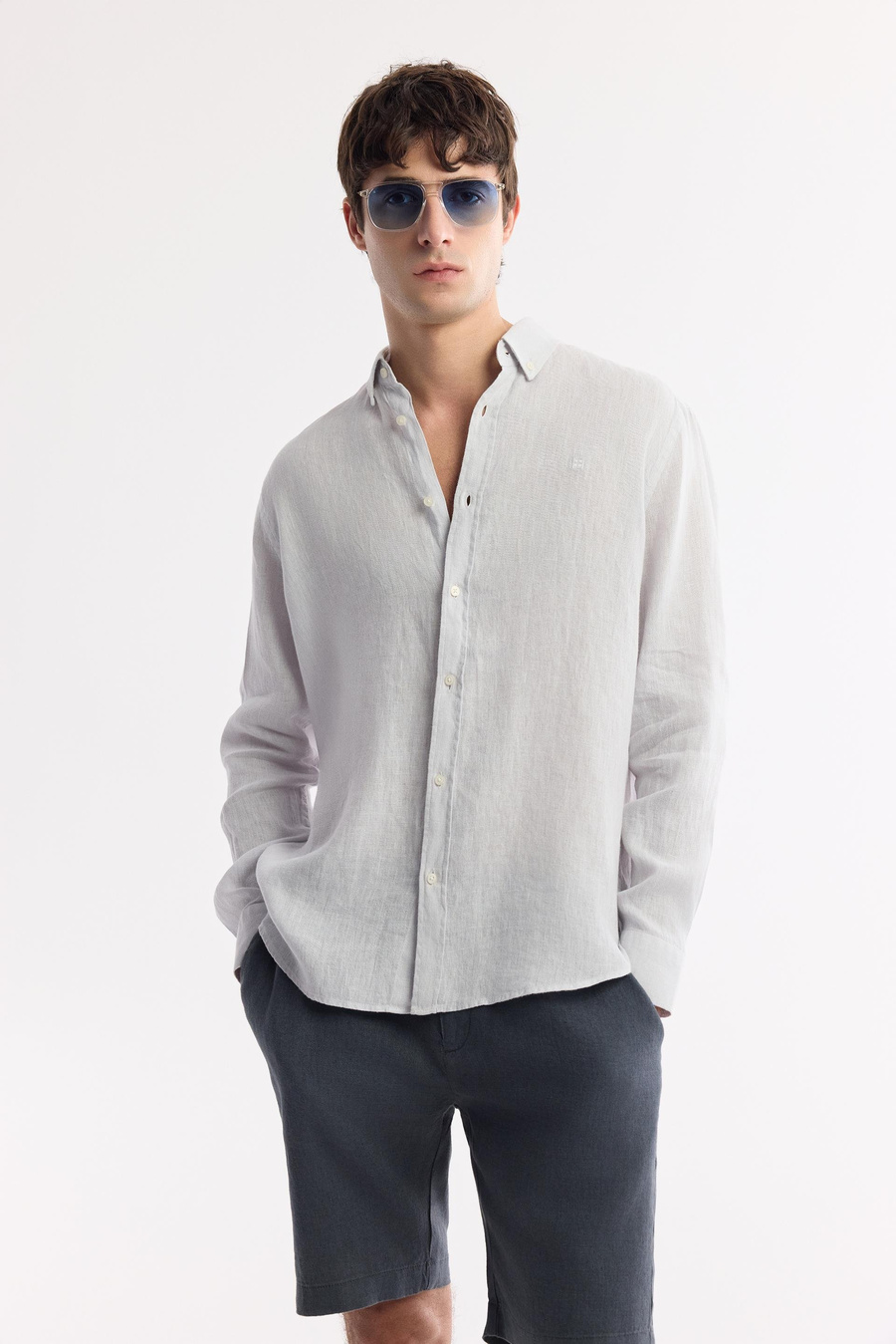 Buz Gri Düğmeli Yaka %100 Keten Comfort Fit Uzun Kol Gömlek