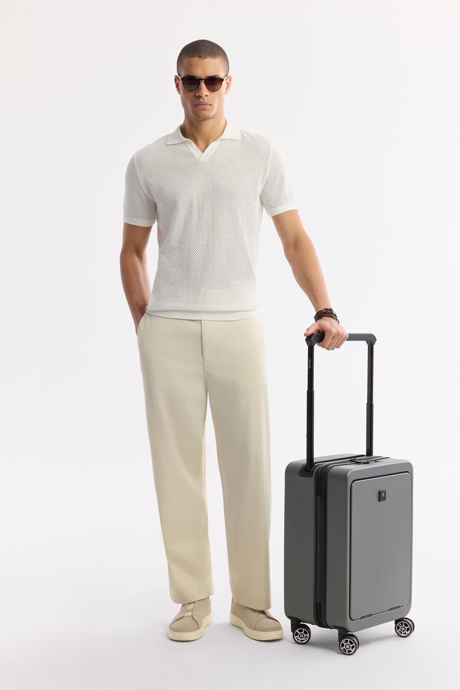 Ekru Apaj Yaka Düğmesiz Ajurlu Triko T-shirt