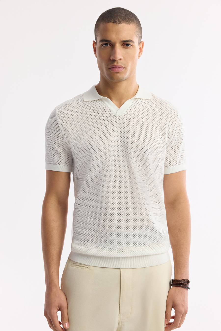 Ekru Apaj Yaka Düğmesiz Ajurlu Triko T-shirt