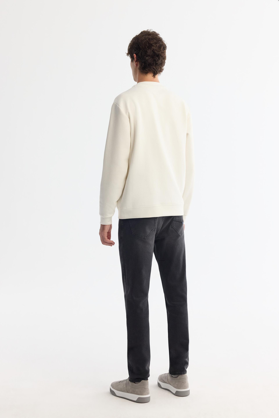 Ekru Bisiklet Yaka Baskılı Sweetshirt