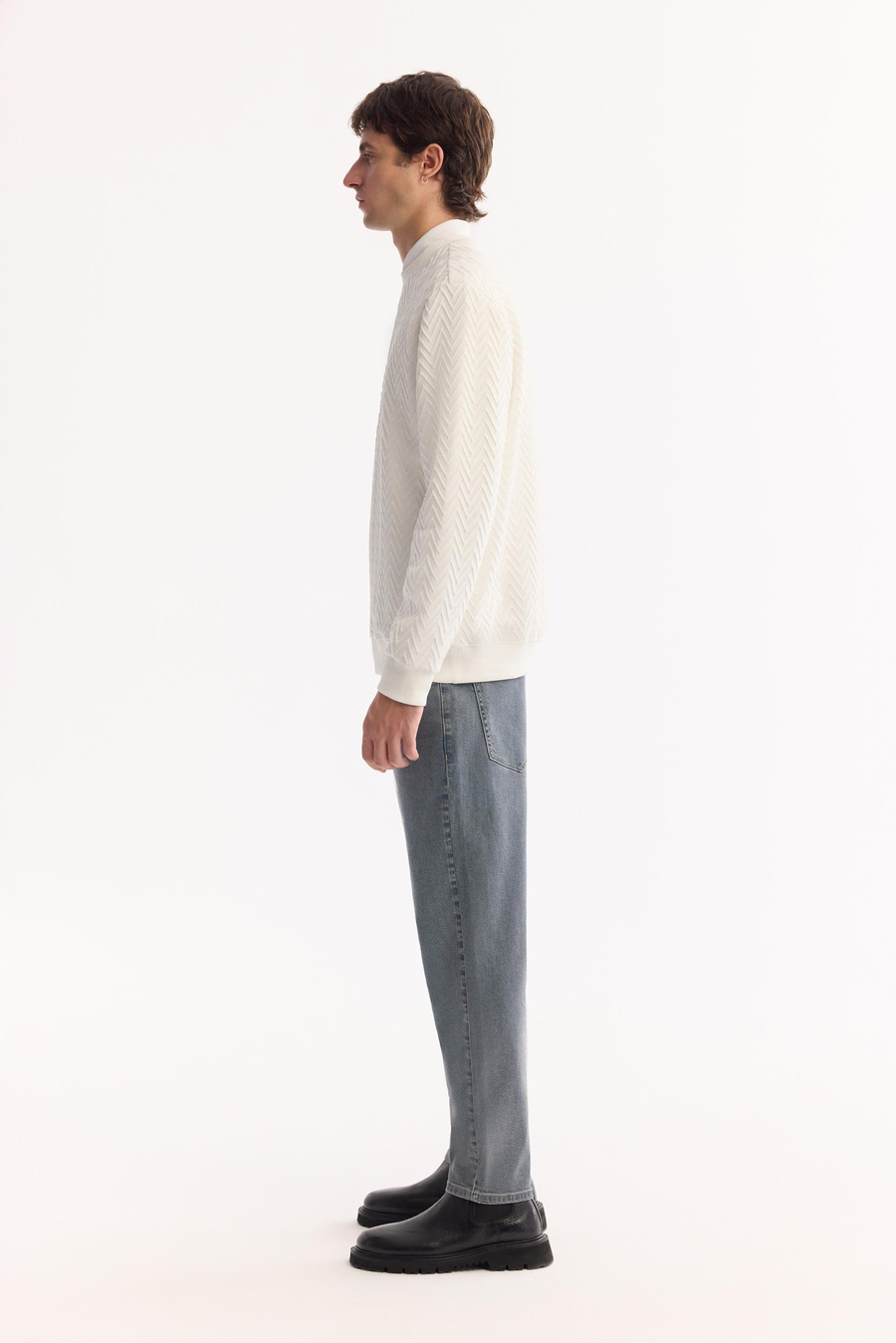 Ekru Bisiklet Yaka Çizgili Jakarlı Sweatshirt