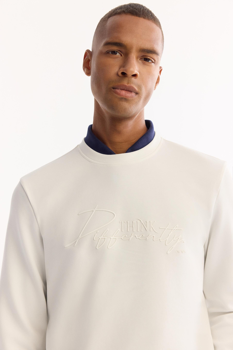 Ekru Bisiklet Yaka Enjeksiyon  Baskılı İnterlok Sweatshirt