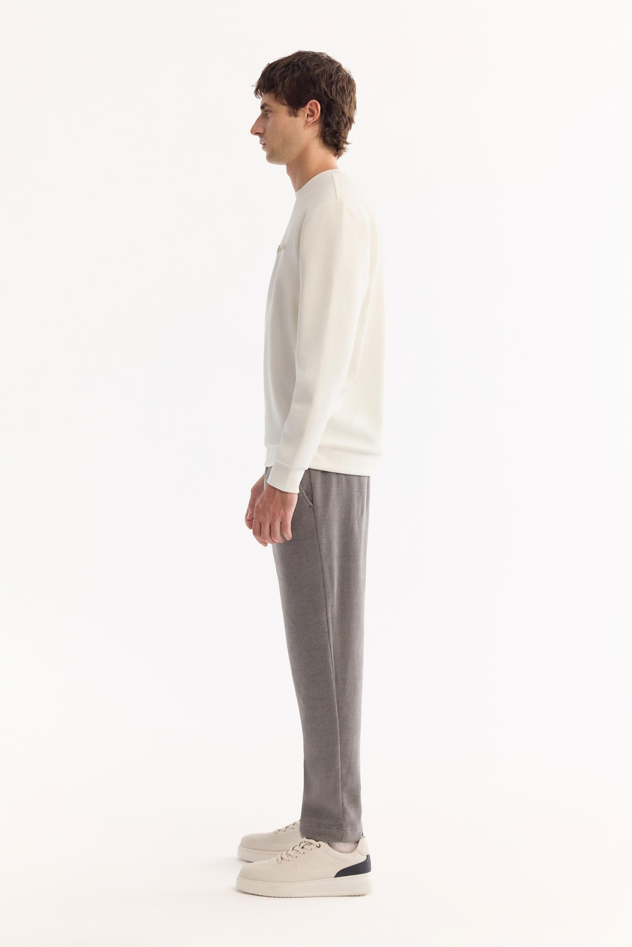 Ekru Bisiklet Yaka Gofre  Baskılı İnterlok Sweatshirt