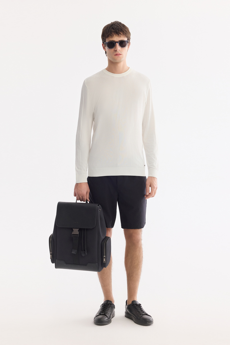 Ekru Bisiklet Yaka Kırışmayan Kolay Ütülenen Kazak