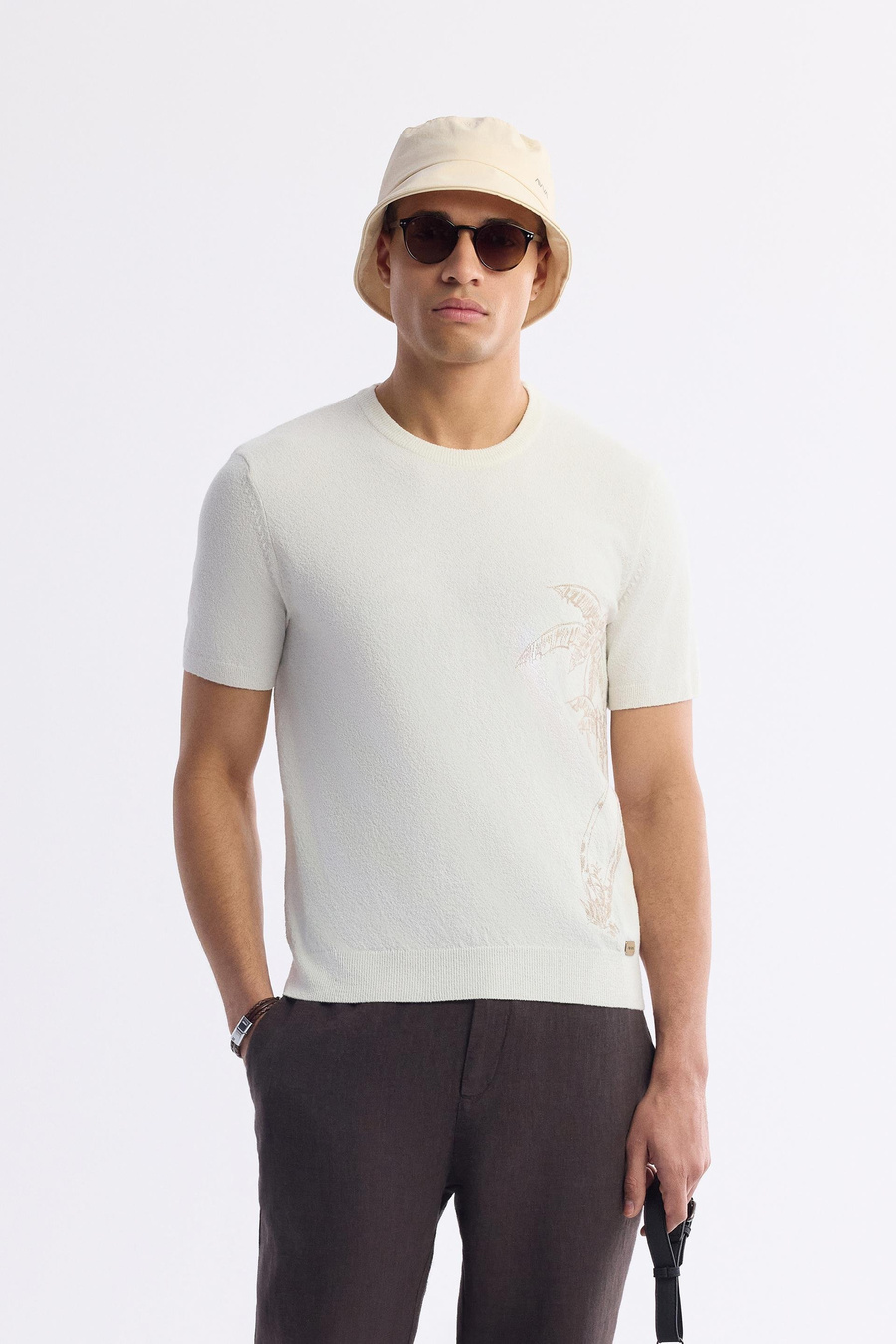 Ekru Bisiklet Yaka  Palmiye Ağaç Nakışlı Buklet İplik Triko T-shirt