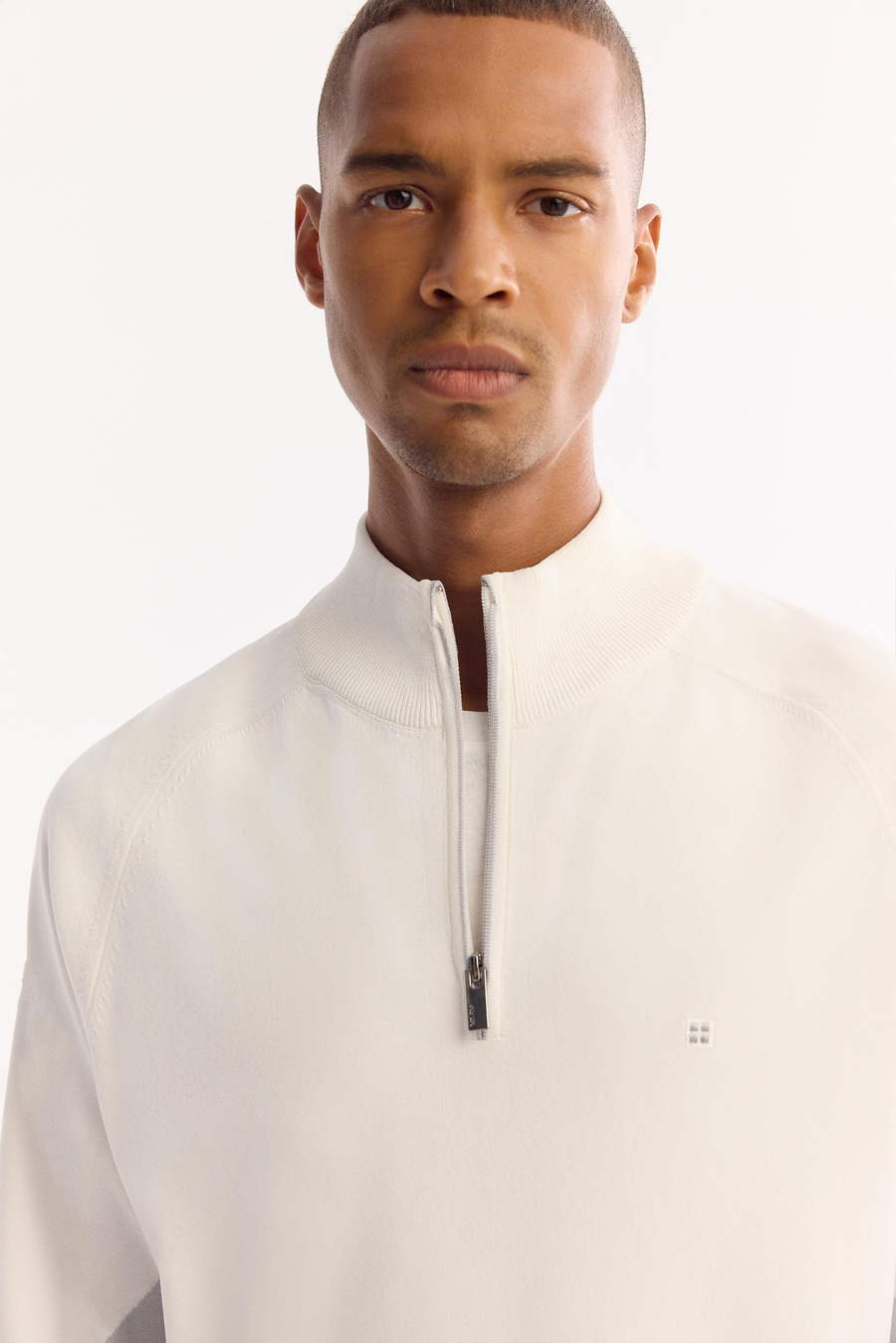 Ekru Dik Yaka Fermuarlı Blok Renkli Rayon Kazak