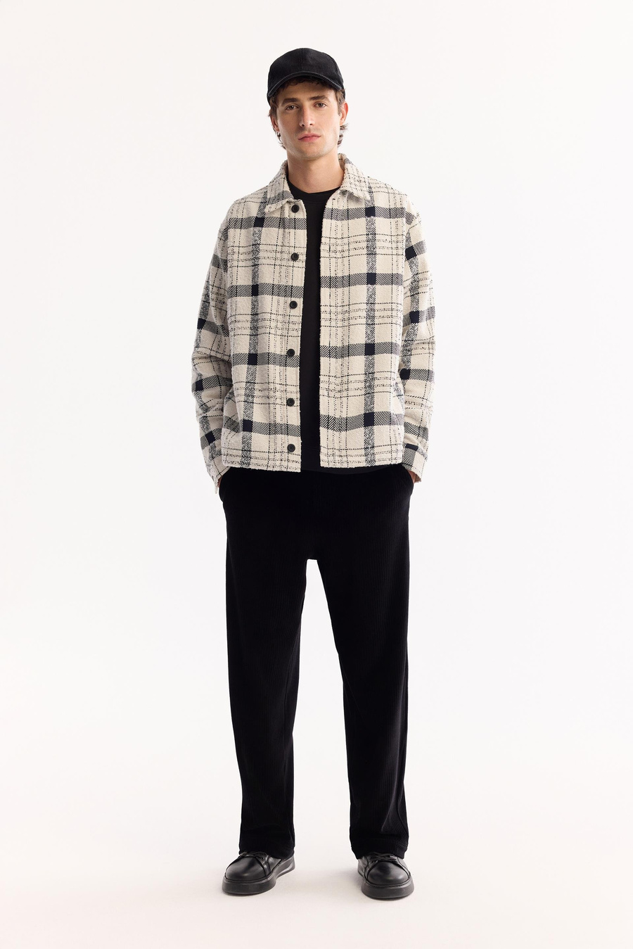 Ekru Ekose Desenli Klasik Yaka Comfort Fit Uzun Kollu Gömlek Ceket