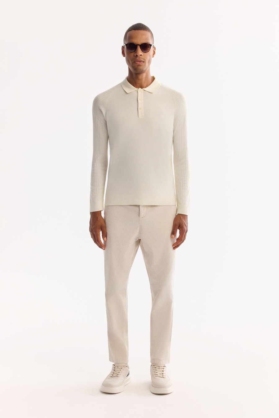 Ekru Polo Yaka Kolları Çizgi Örgü Detaylı Shoft Touch Kazak