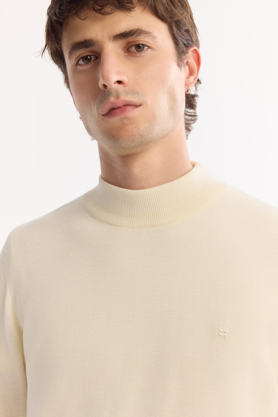 Ekru Yarım Balıkçı Yaka Yün Karışımlı Triko Kazak