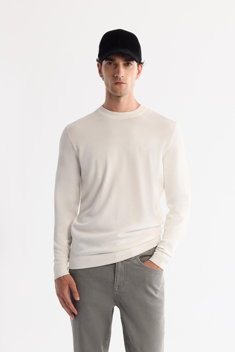 Ekru Yüksek Bisiklet Yaka Rayon Triko Kazak