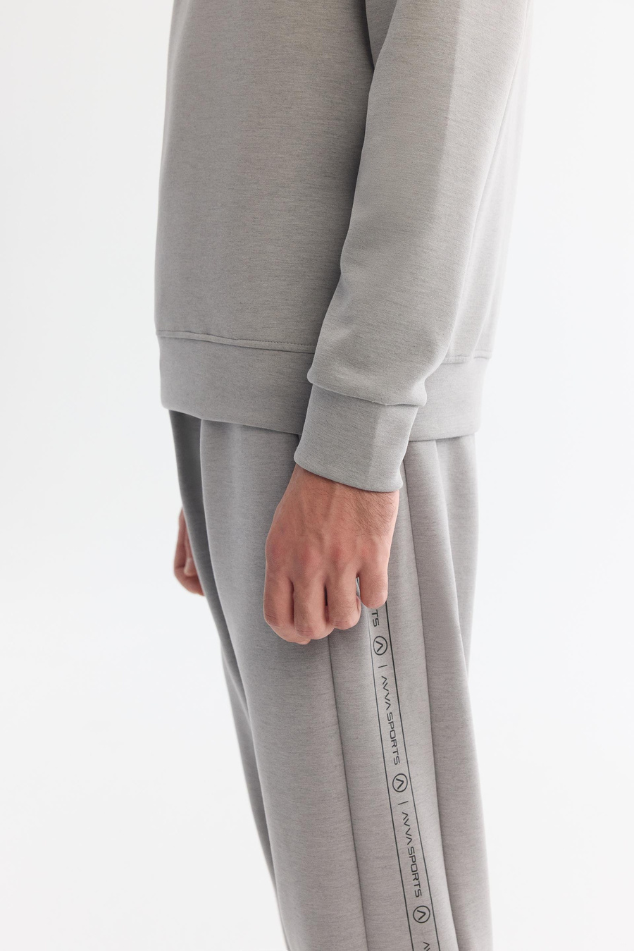 Gri Bisiklet Yaka Baskılı Sweetshirt