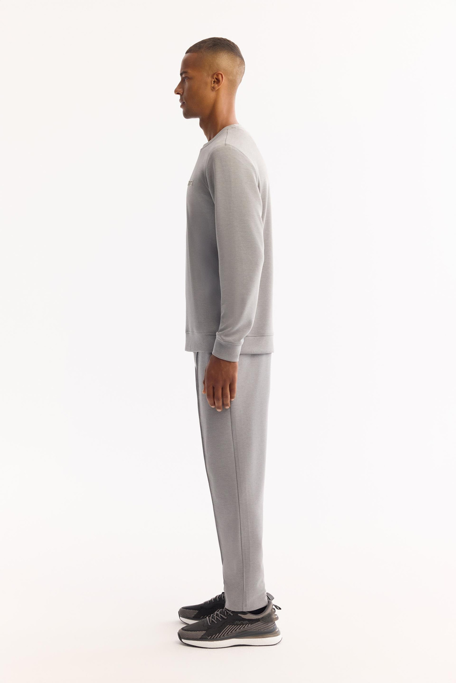 Gri Bisiklet Yaka Flok Baskılı Cupra Sweatshırt