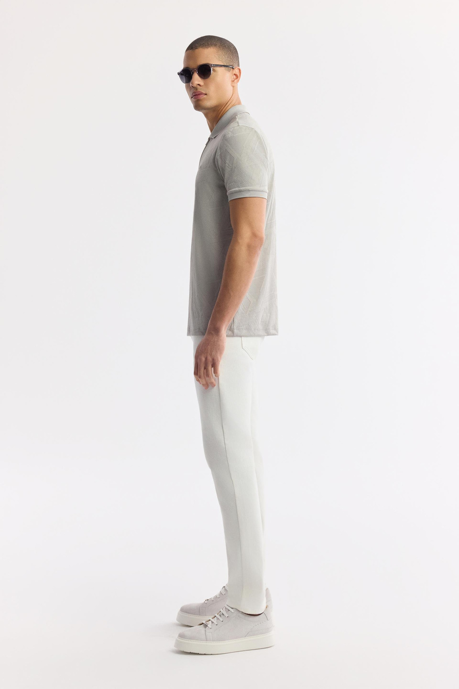 Gri Fermuarlı Polo Yaka Jakarlı T-Shirt
