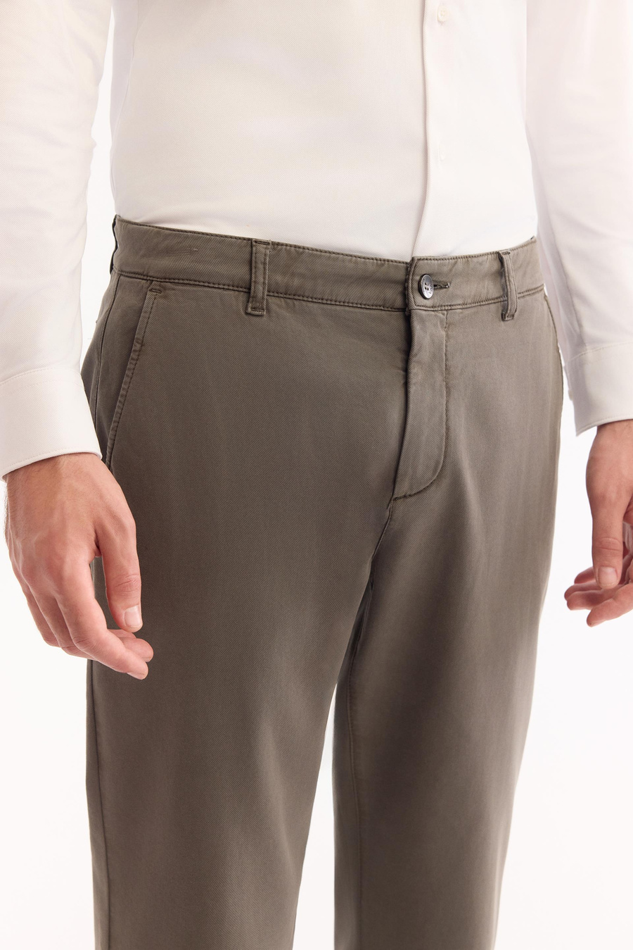 Gri Haki Yumuşak Tuşeli Comfort Slim Fit Chino Pantolon