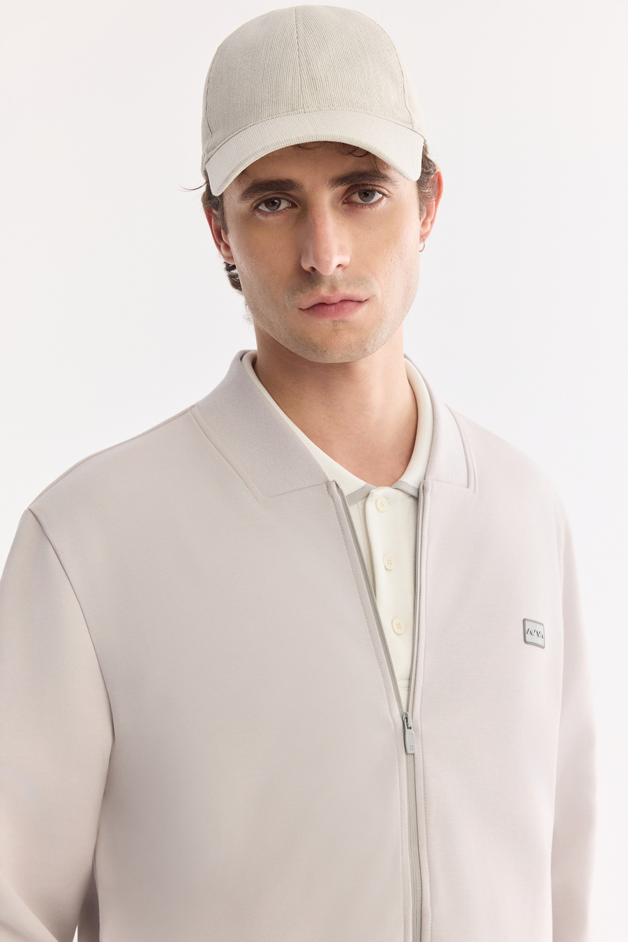 Gri Kare Yaka Fermuarlı Pamuklu Kolay Ütülenen Sweatshirt