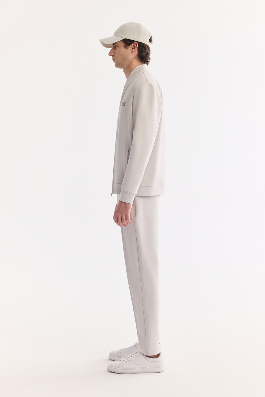 Gri Kare Yaka Fermuarlı Pamuklu Kolay Ütülenen Sweatshirt