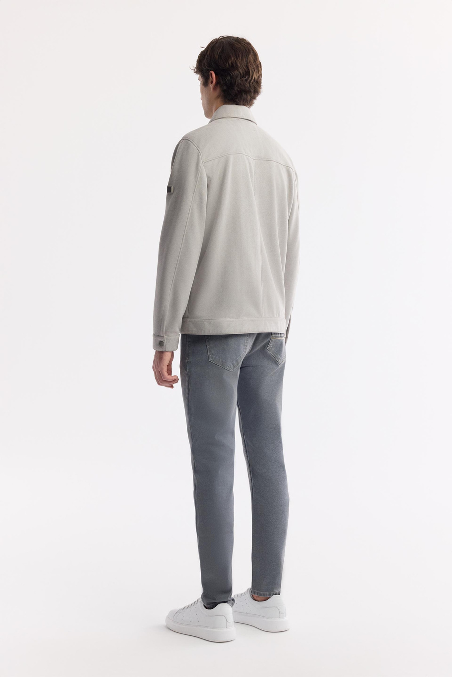 Gri Klasik Yaka Fermuarlı Süet Mont