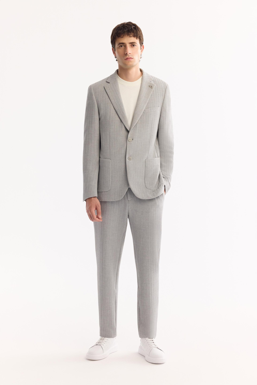 Gri Mono Yaka Çift Yırtmaç Astarsız Torba Cep Gofre Kumaş Ceket