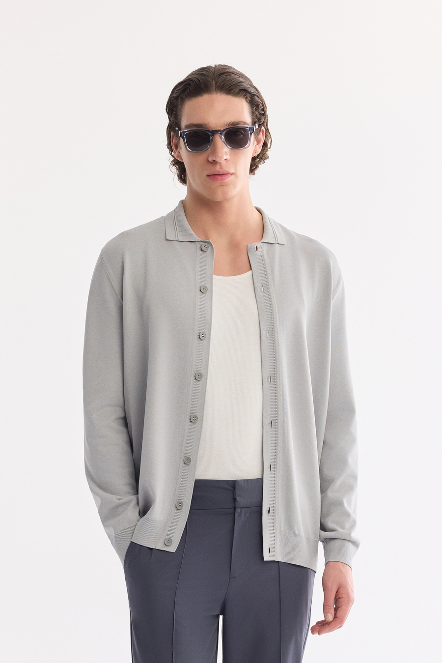 Gri Polo Yaka Önden Düğmeli Rayon Triko Hırka