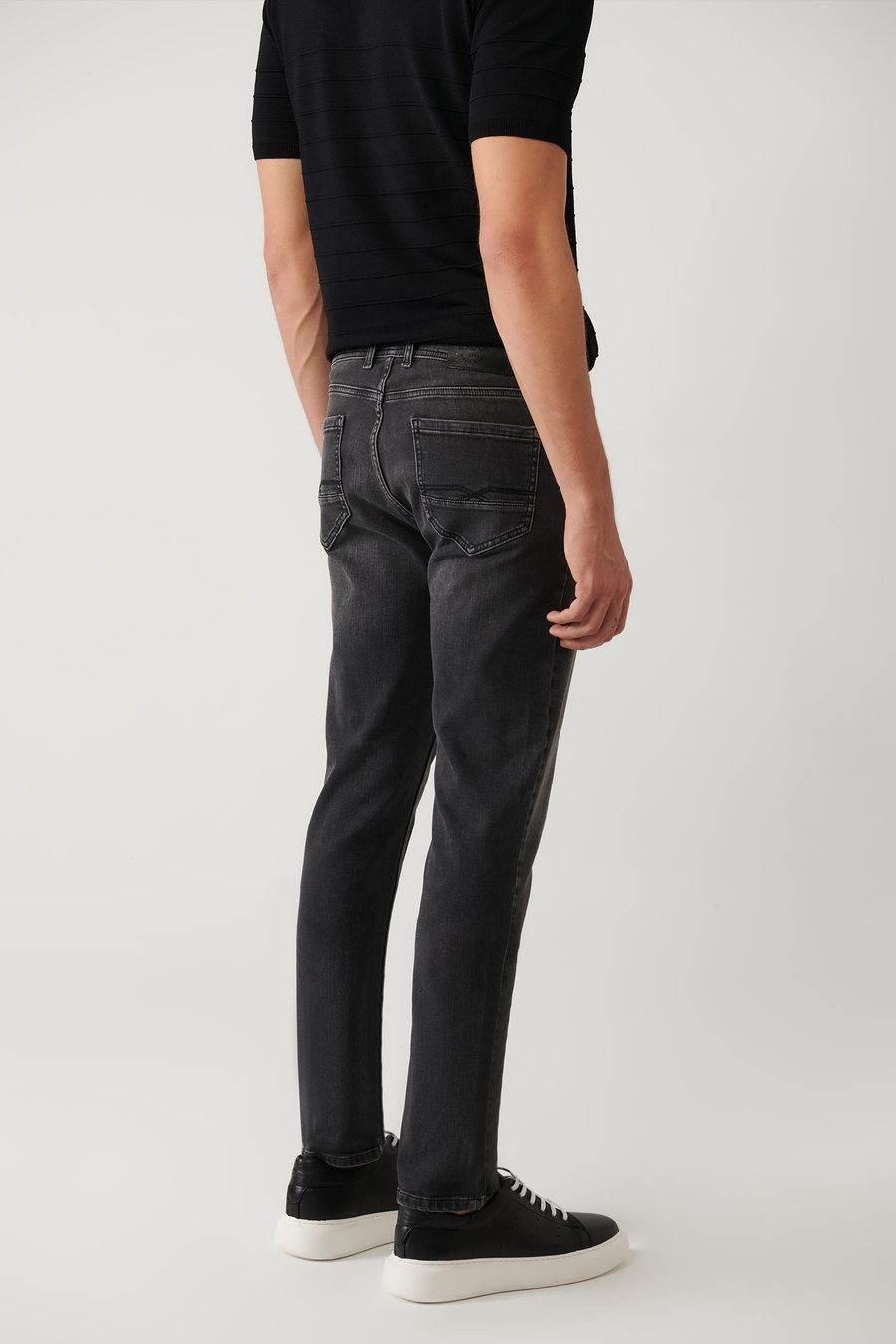 Gri Taş Yıkamalı Overdye Denim