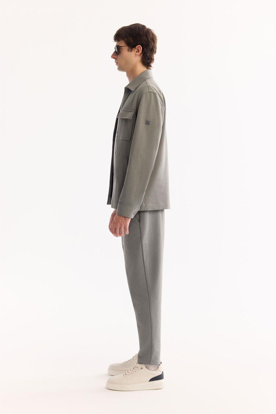 Gri-Yeşil Klasik Yaka Diyagonel Çift Cep Kapaklı Örme Gömlek Ceket