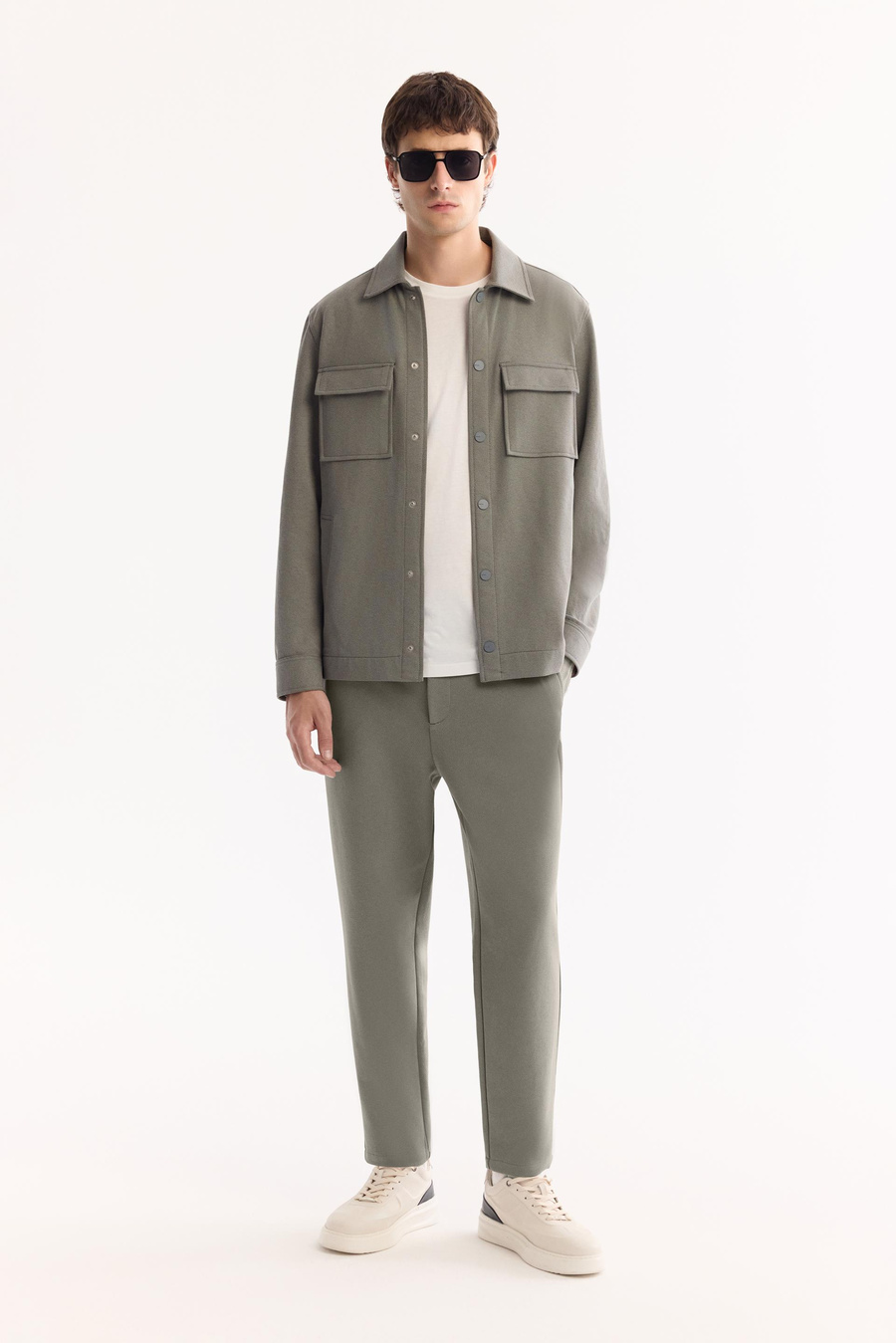 Gri-Yeşil Klasik Yaka Diyagonel Çift Cep Kapaklı Örme Gömlek Ceket