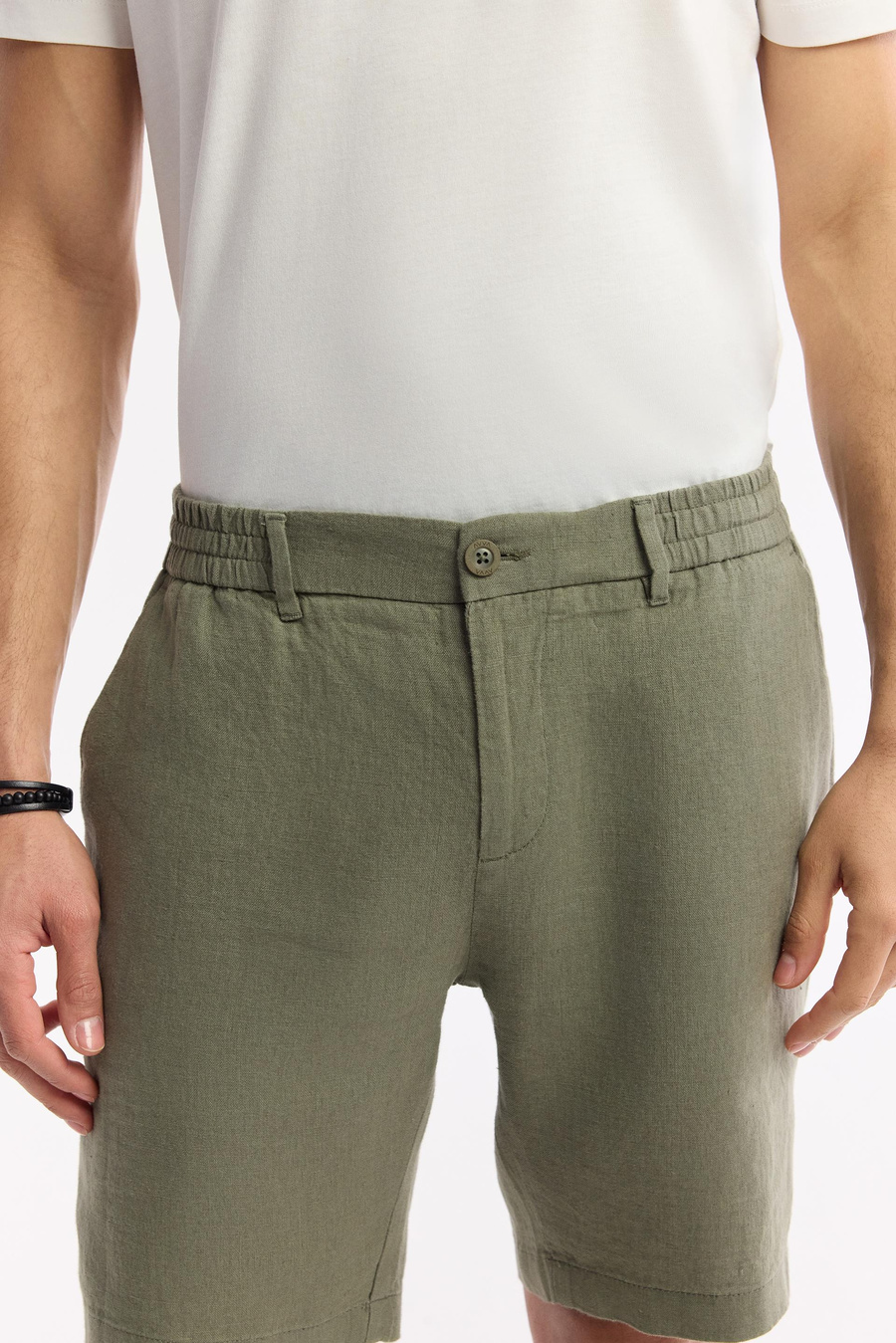 Haki Beli Lastikli %100 Keten Assos Relaxed Fit Şort