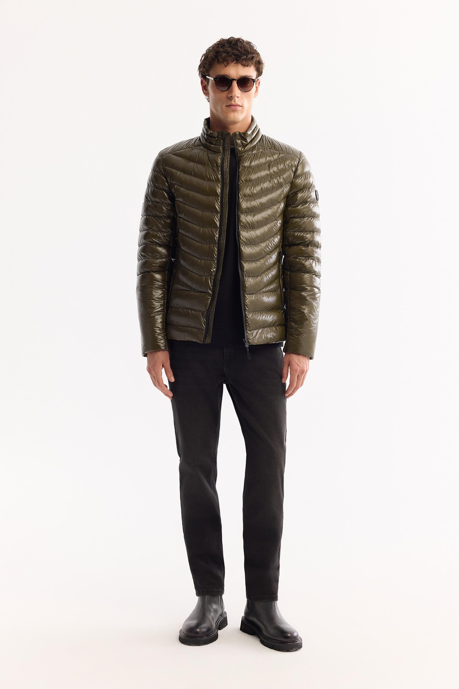 Haki Kaz Tüyü Su İtici Rüzgar Geçirmez Kumaşlı Dik Yaka Parlak Şişme Mont