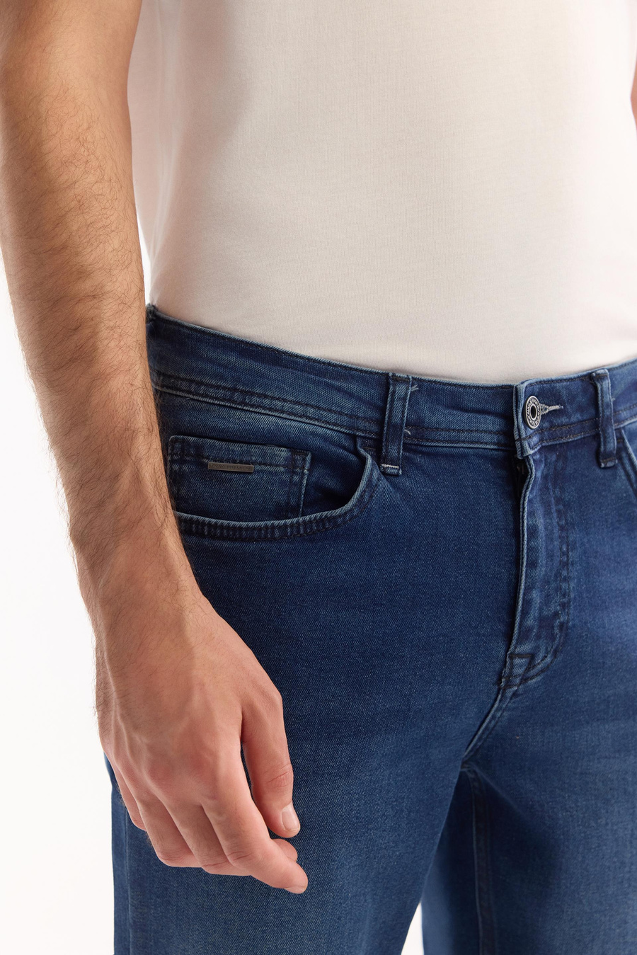 İndigo Eskitme Yıkmalı Jean Pantolon