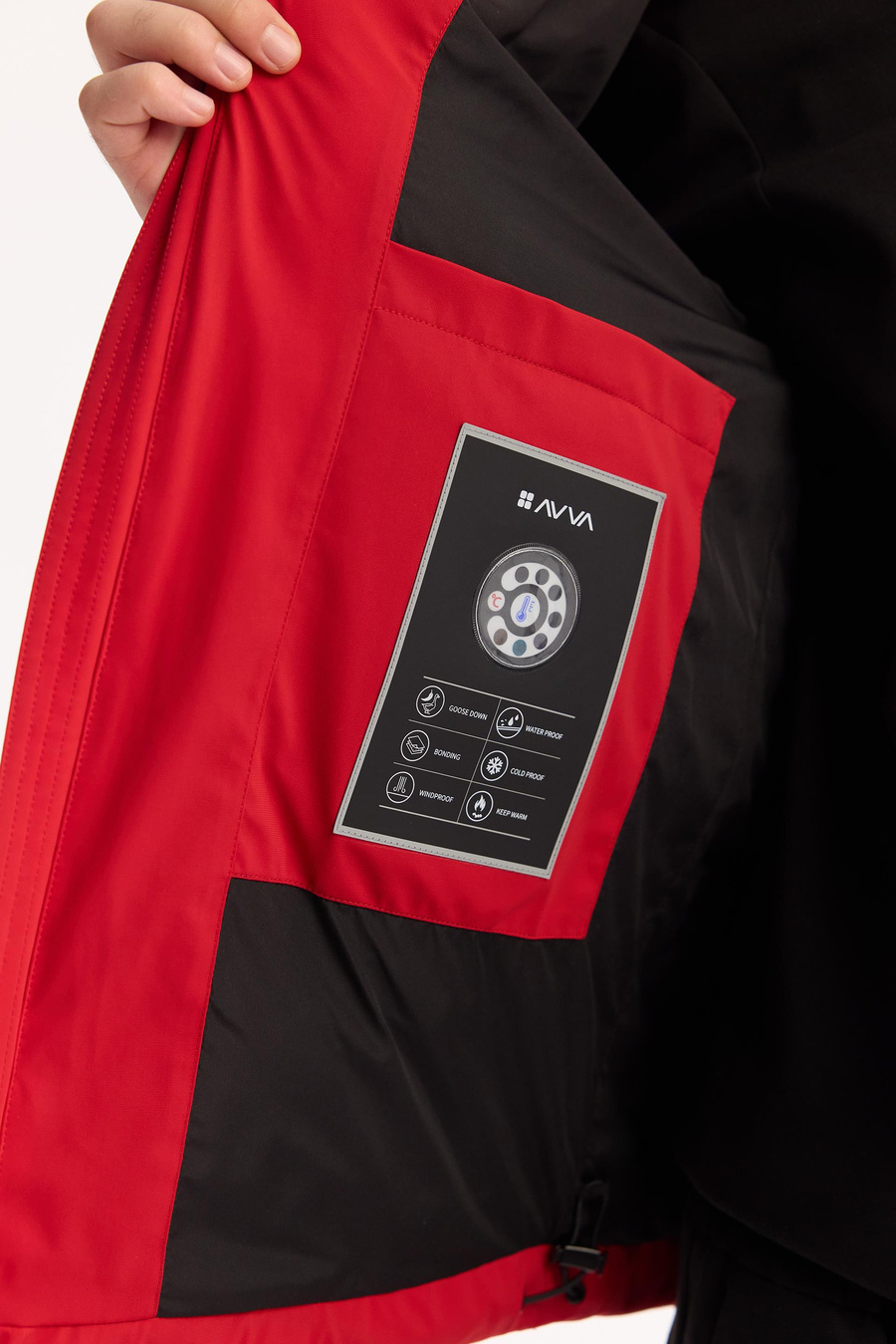 Kırmızı Kapüşonlu Kaz Tüyü Karışımlı Yapıştırma Mont