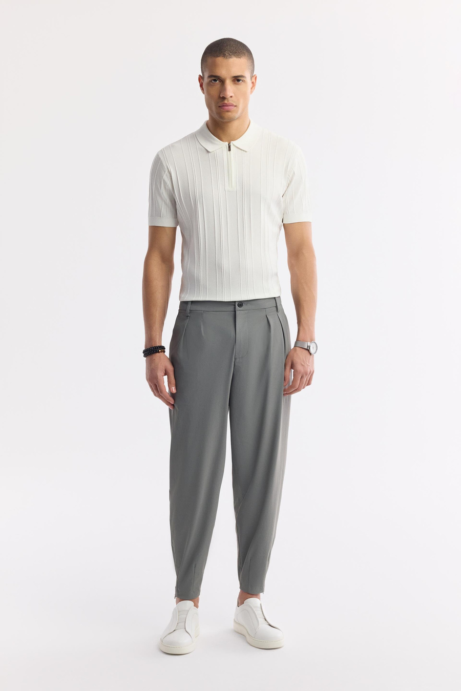 Koyu Gri Klasik Bel Teknik Kumaş Baggy Fit Paçası Fermuarlı Pantolon