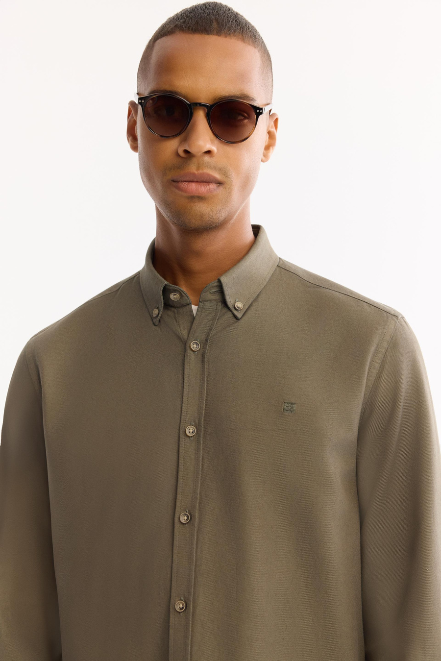 Koyu Haki Düğmeli Yaka Diagonel Regular Fit Gömlek