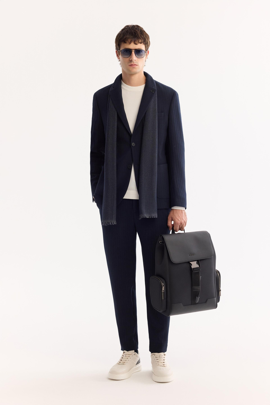 Lacivert Mono Yaka Çift Yırtmaç Astarsız Torba Cep Diyagonal Dokulu Kumaş Ceket