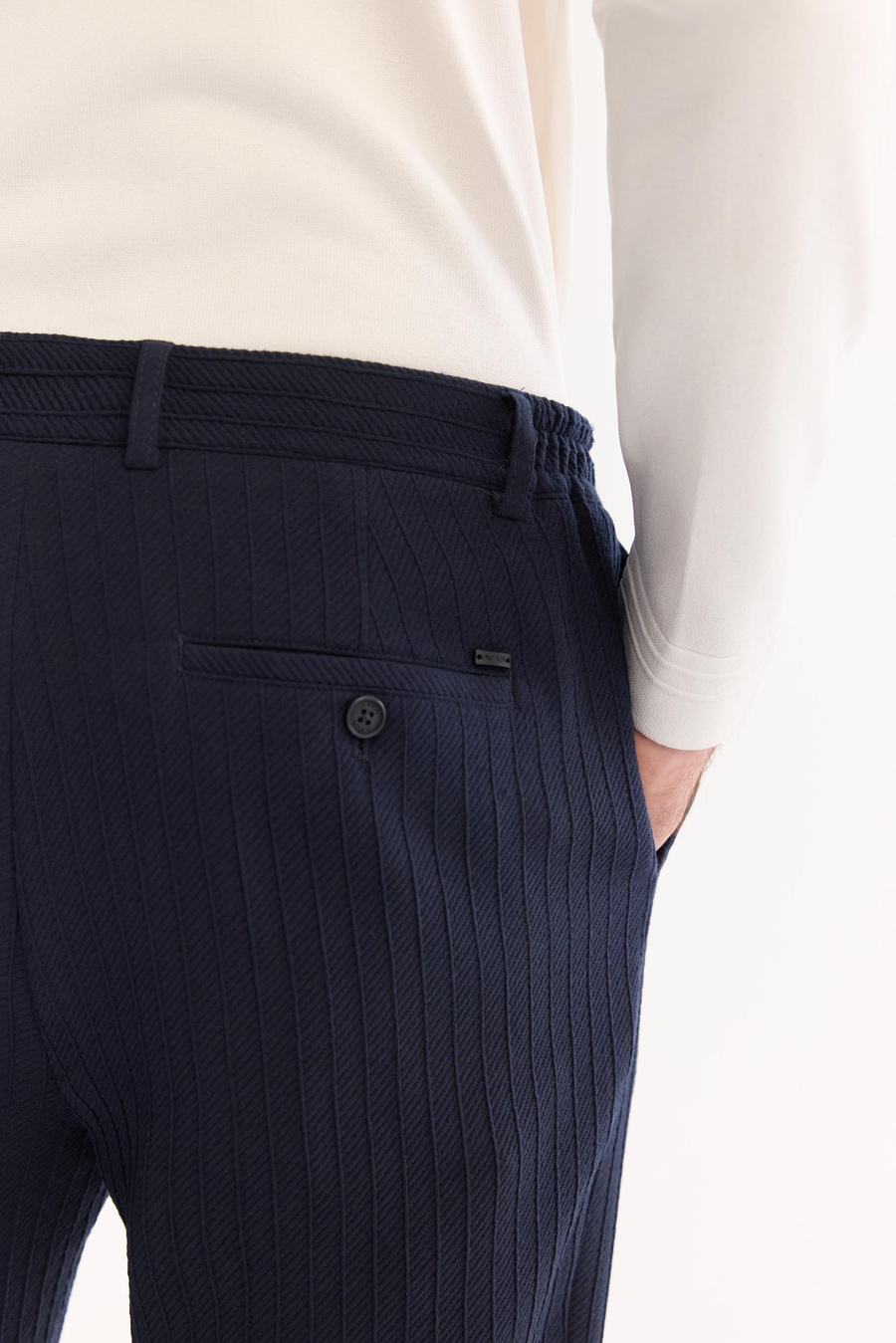 Lacivert Yandan Cepli Diyagonal Desenli Dokulu Kumaş Takım Pantolon