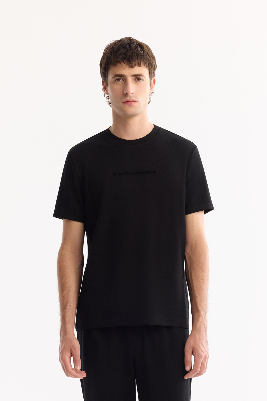 Siyah Bisiklet Yaka Gofre Baskılı İnterlok T-Shirt