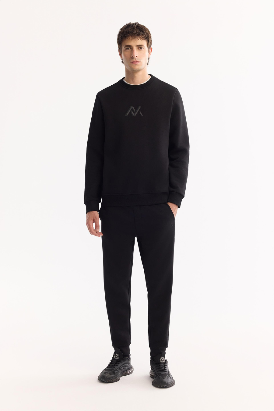 Siyah Bisiklet Yaka Piramit Baskılı 3 İplik Şardonlu Sweatshirt