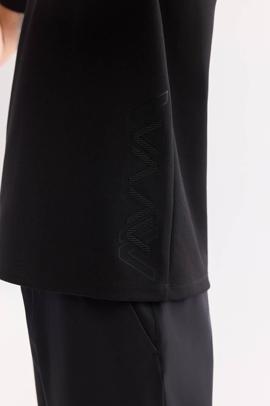 Siyah Bisiklet Yaka Yanda Ruber ve DTF  Baskılı İnterlok T-Shirt